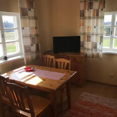 Oobikuoru Puhkekeskus Дом отдыха *